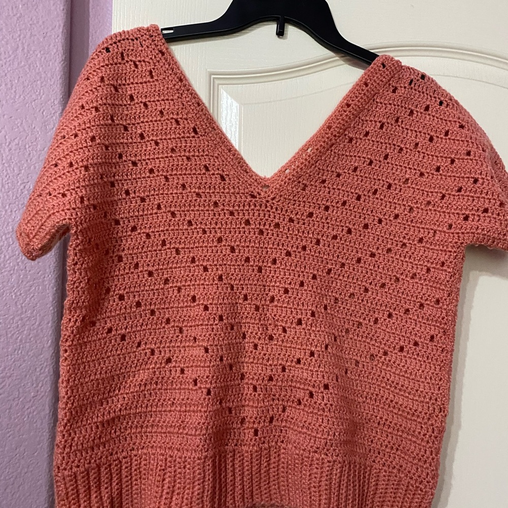 Chic Coral V-Neck Sweater